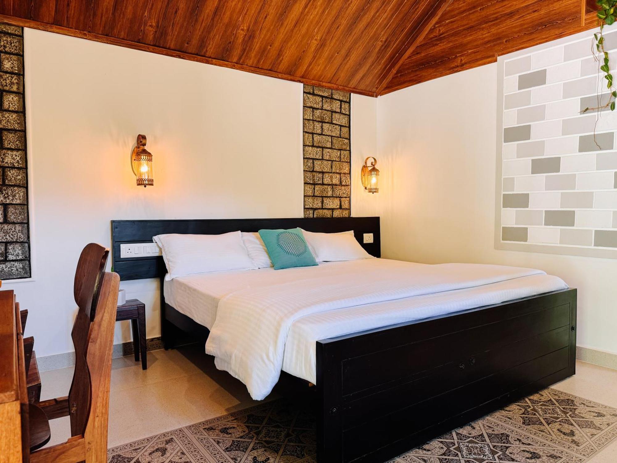 Calm Shack - 2 Bedroom-Boutique Farm Stay Munnar Ngoại thất bức ảnh