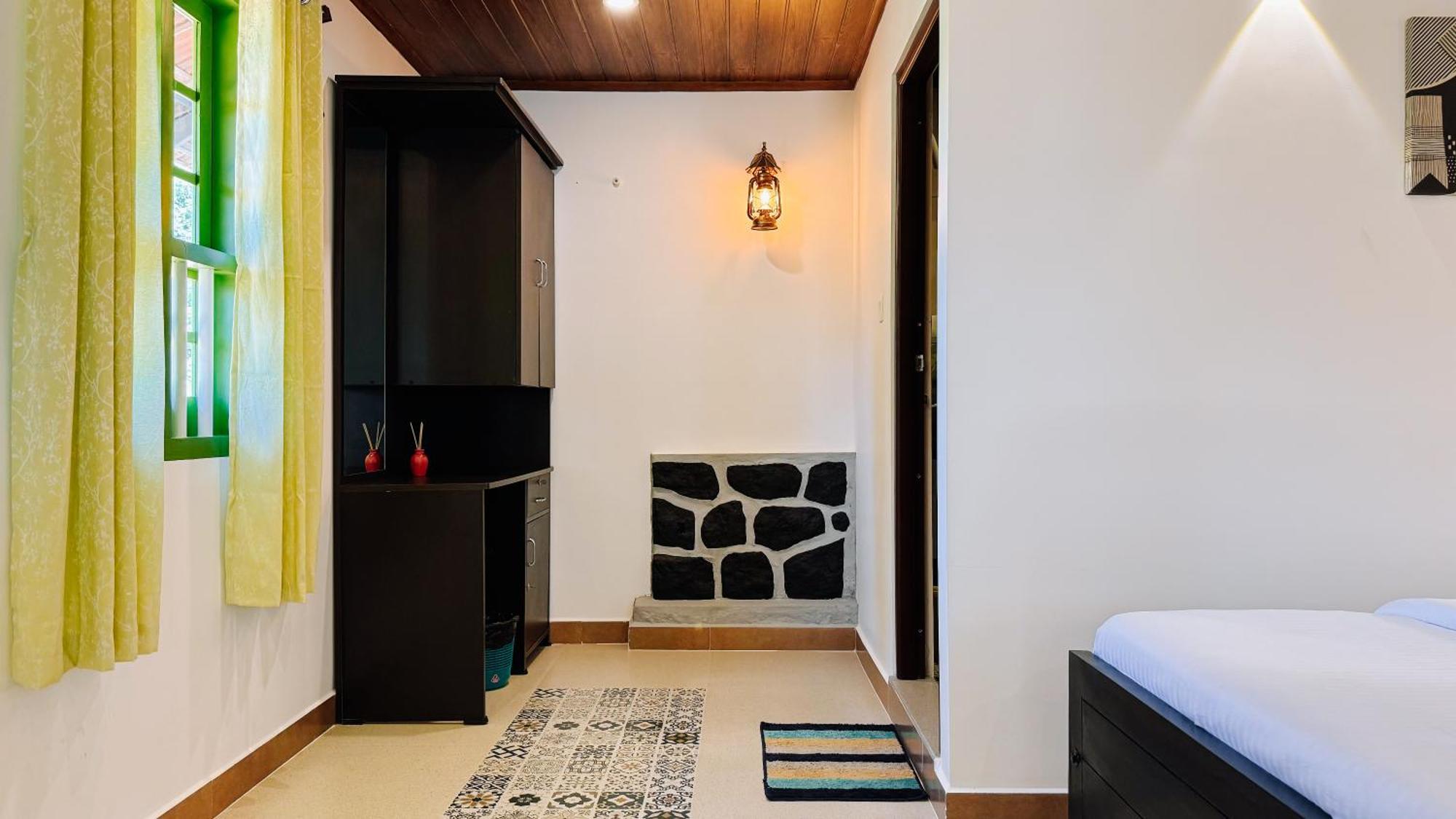 Calm Shack - 2 Bedroom-Boutique Farm Stay Munnar Ngoại thất bức ảnh