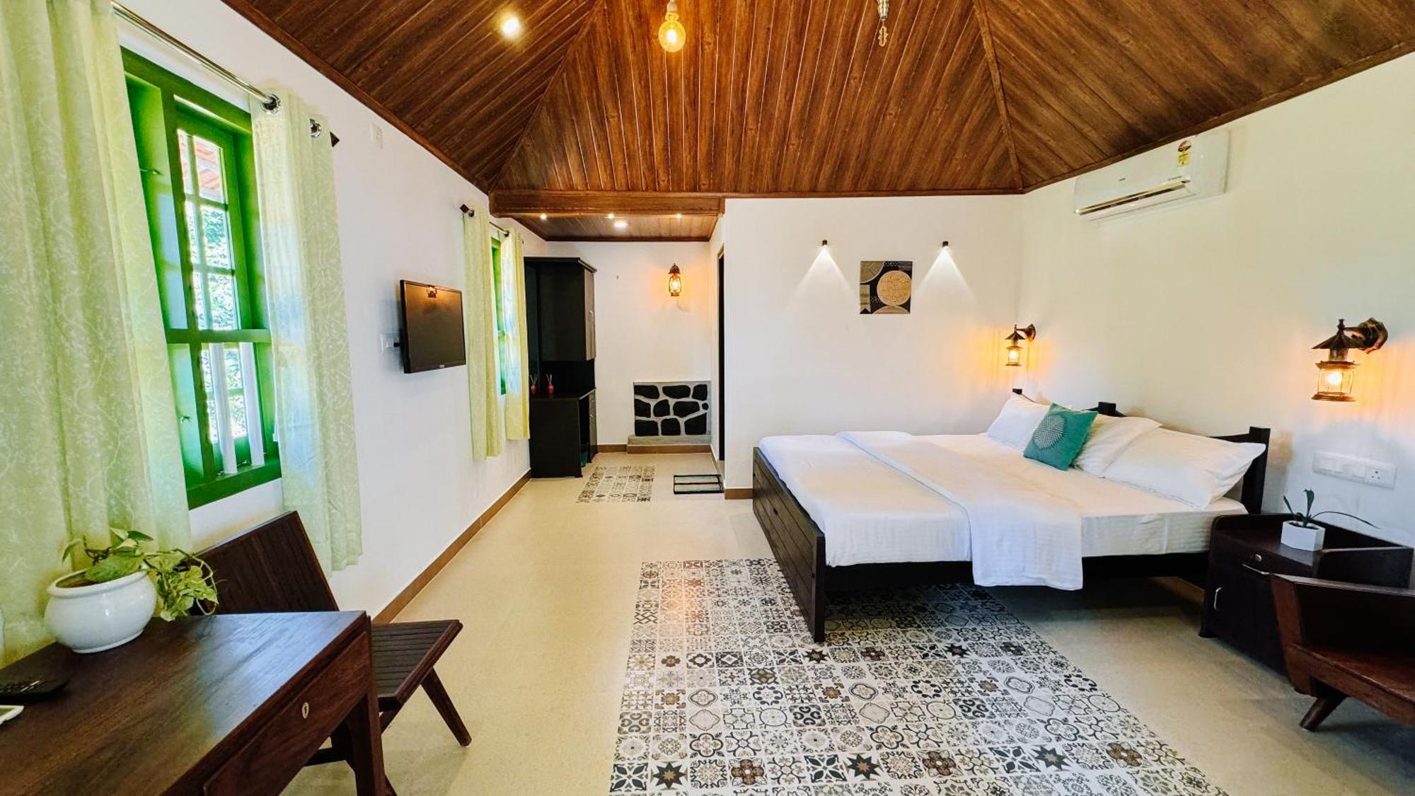 Calm Shack - 2 Bedroom-Boutique Farm Stay Munnar Ngoại thất bức ảnh